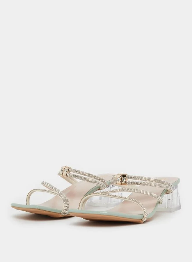 تايك تو صندل بكعب سميك وسير أحجار راين